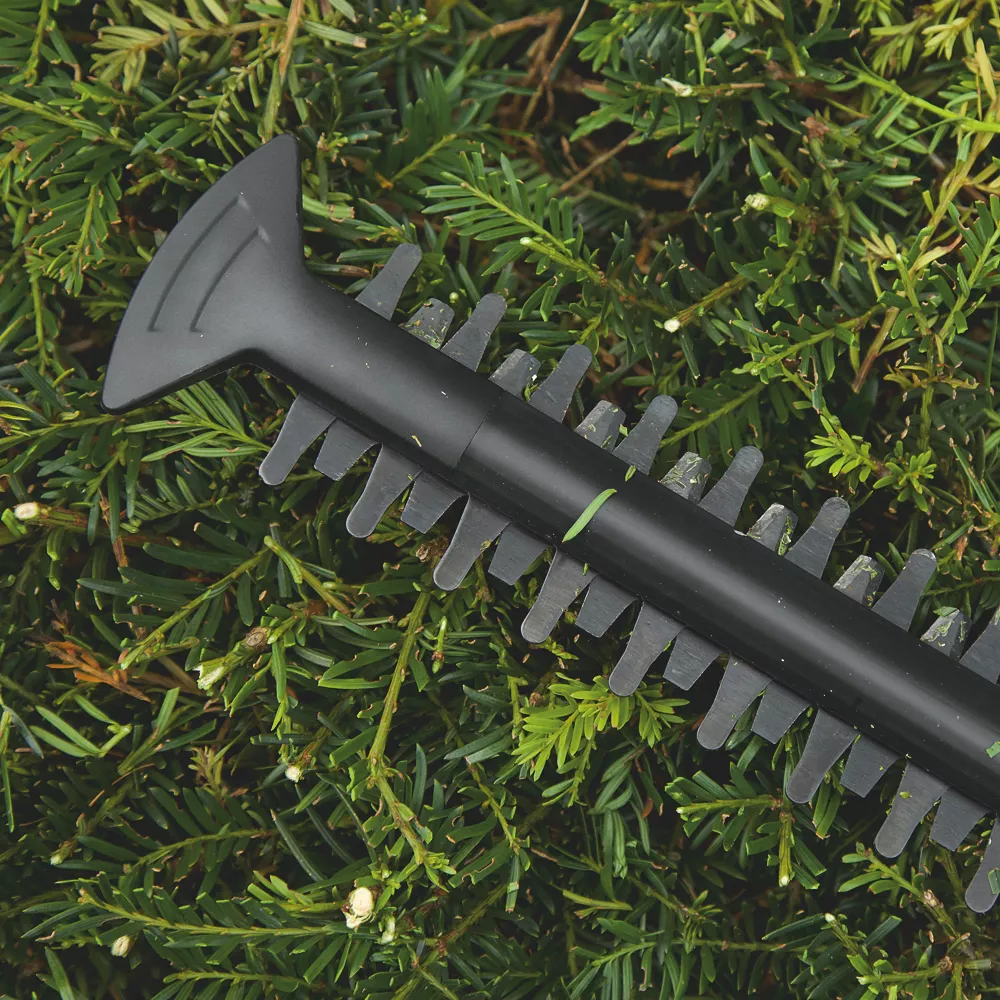 Bosch 45cm 18V 1 X 2.0Ah Li-Ion Cordless Hedge Cutter - Image 5