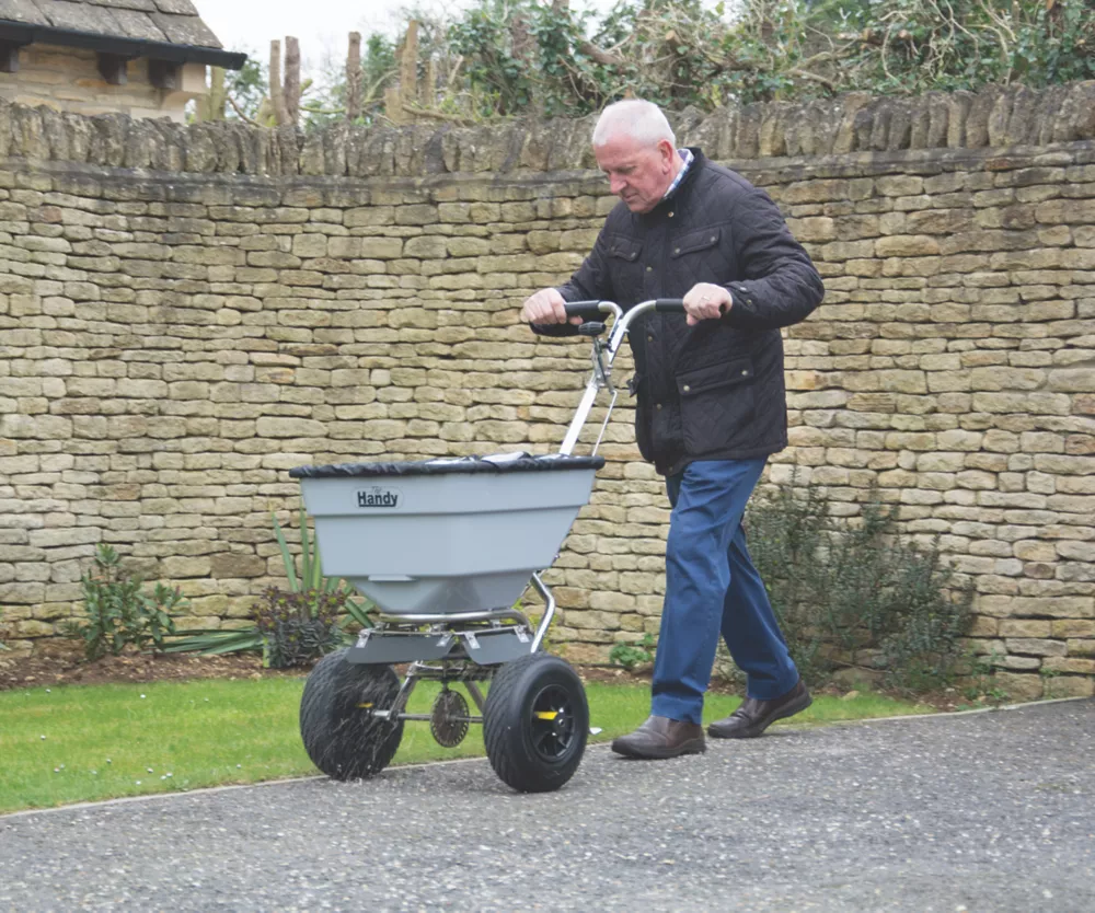 The Handy Salt Spreader 45kg - Image 3
