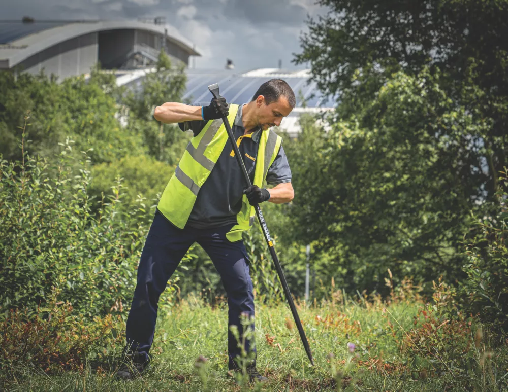 Roughneck 14lb Chisel & Point Digging Bar 50mm X 1520mm - Image 5