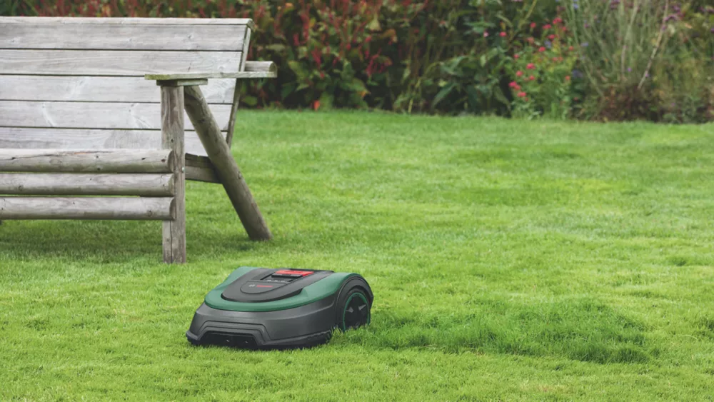 Bosch 18V 2.5Ah Li-Ion Power For All Brushless Cordless 19cm Indego S 500 Robotic Lawn Mower - Image 5