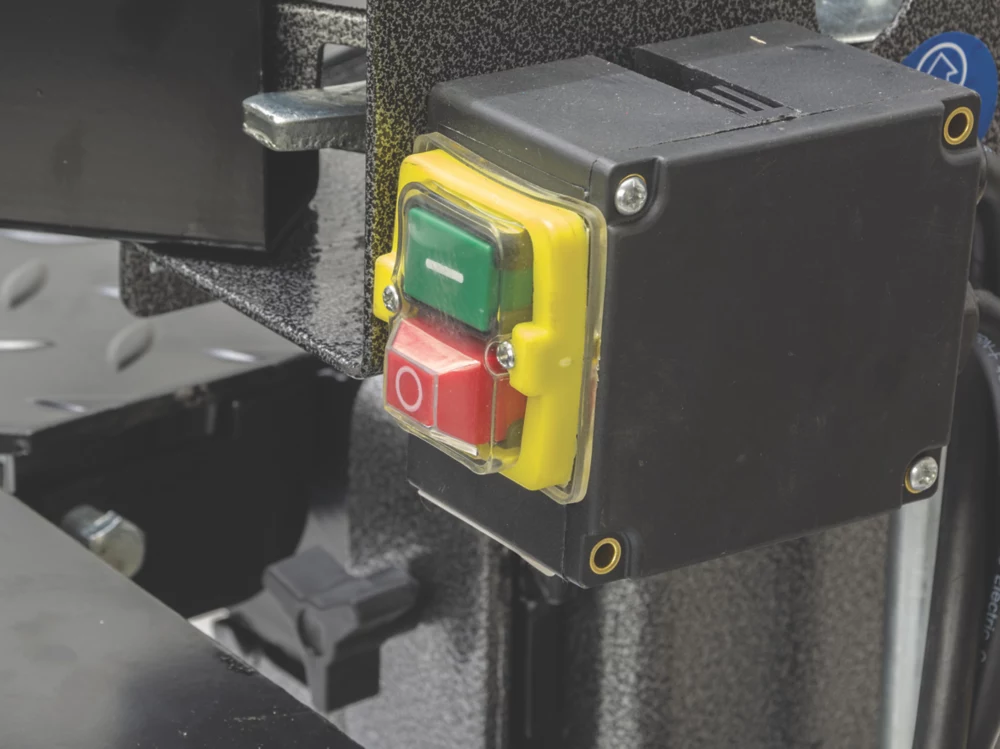 The Handy THPLS8TE Corded 55cm Vertical Log Splitter 3kW - Image 3