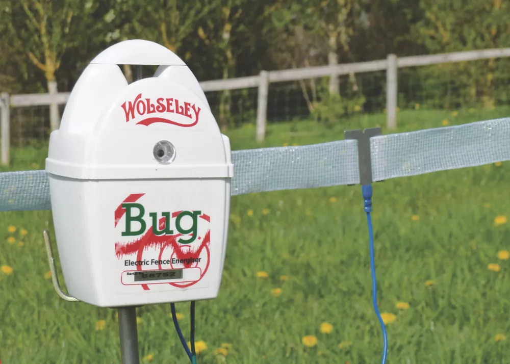 Stockshop BX100 Electric Fence Energiser Battery-Powered - Image 2