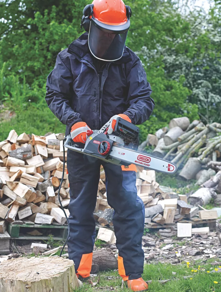 Oregon CS1500 2400W 230V Electric 45cm Self-Sharpening Chainsaw - Image 6
