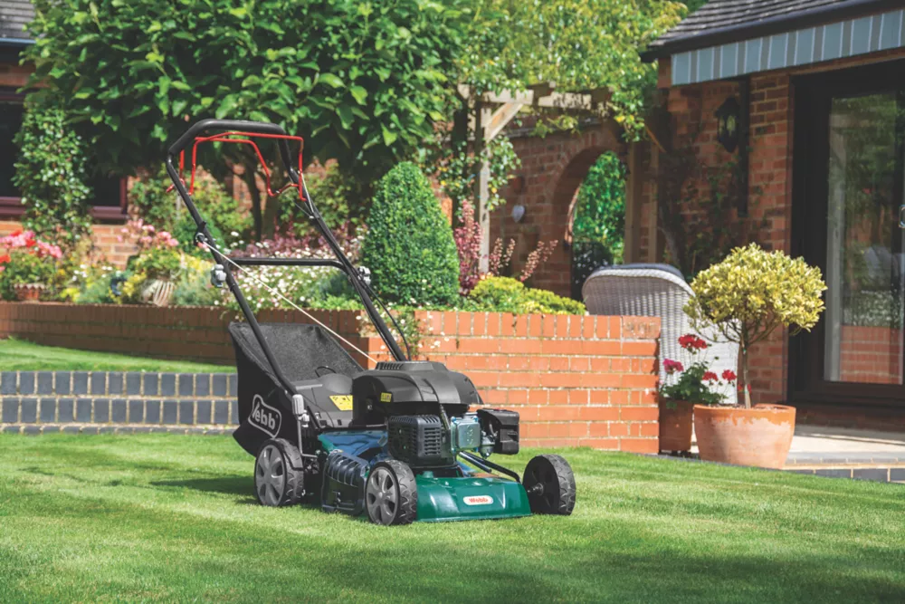 Webb WER460SP 46cm 141cc Self-Propelled Rotary Lawn Mower - Image 8