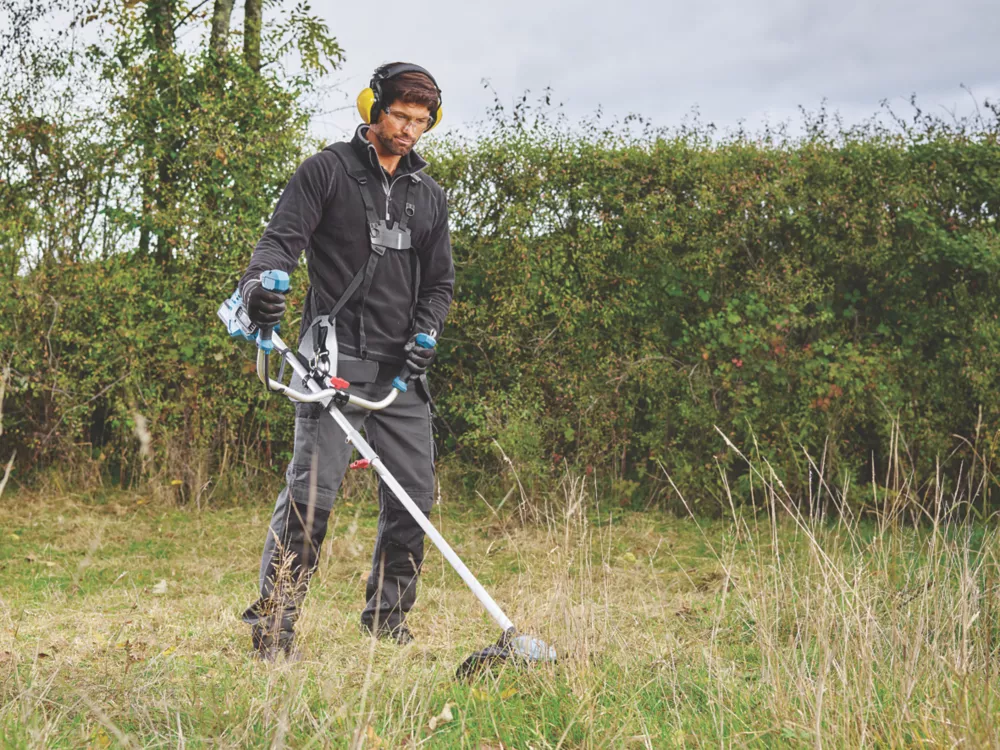 Erbauer EBC18-Li EBC18-Li 18V Li-Ion EXT Brushless Cordless Brushcutter - Bare - Image 4